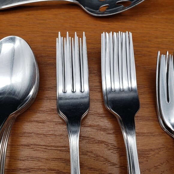 Oneida 1881 Rogers Summer Mist / Autumn Glow Lot of 39 Stainless Flatware Piece - Picture 5 of 16